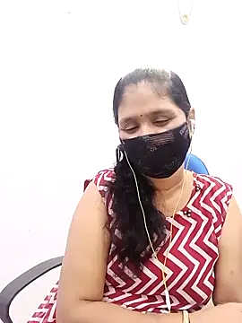 Lucky-Deepthi online show from February 2025 04:57:01 PM