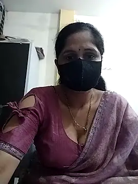 Snapshot of priyancyfun chatting on February 2026 05:39:02 AM priyancyfun online show from February 2026 05:39:02 AM