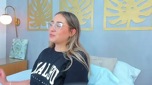 antonella cutie  online show from March 2025 10:39:02 PM