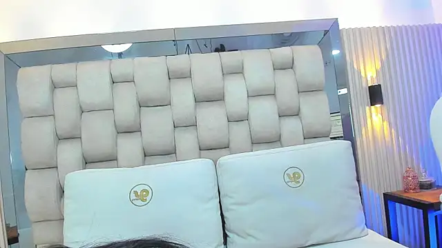 ashlyn parker online show from February 2025 08:21:01 PM