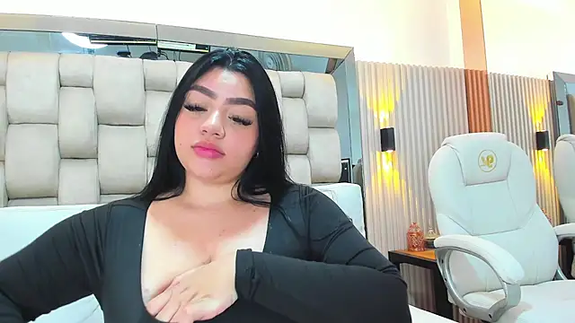 ashlyn parker online show from February 2025 07:47:02 PM