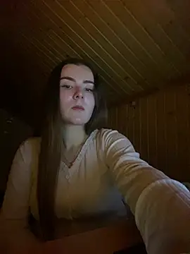 Snapshot of mewKate chatting on January 2025 06:52:01 PM mewKate online show from January 2025 06:52:01 PM