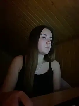 Snapshot of mewKate chatting on January 2025 07:32:02 PM mewKate online show from January 2025 07:32:02 PM