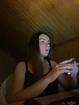 Snapshot of mewKate chatting on January 2025 03:55:02 PM mewKate online show from January 2025 03:55:02 PM