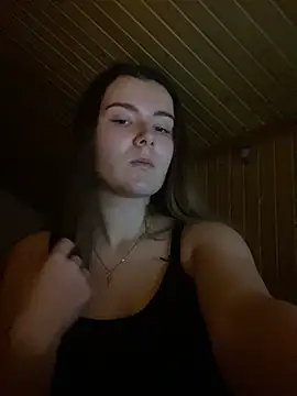 Snapshot of mewKate chatting on January 2025 06:57:02 PM mewKate online show from January 2025 06:57:02 PM