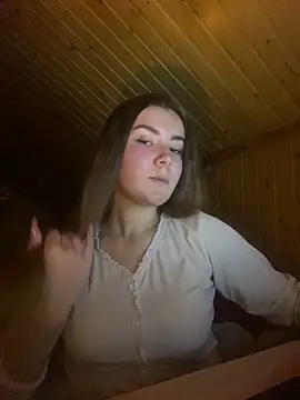 Snapshot of mewKate chatting on February 2025 08:17:02 PM mewKate online show from February 2025 08:17:02 PM