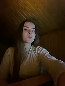 Snapshot of mewKate chatting on February 2025 04:58:02 PM mewKate online show from February 2025 04:58:02 PM