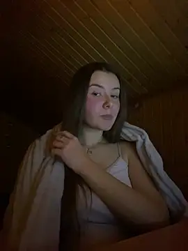 Snapshot of mewKate chatting on February 2025 06:12:01 PM mewKate online show from February 2025 06:12:01 PM