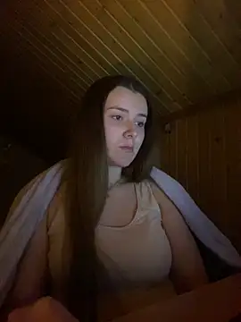 Snapshot of mewKate chatting on February 2025 06:45:02 PM mewKate online show from February 2025 06:45:02 PM