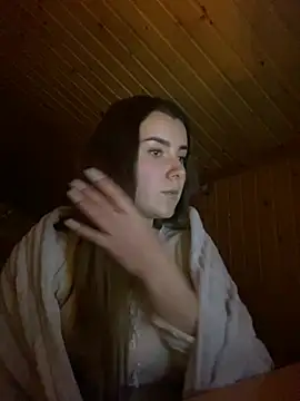 Snapshot of mewKate chatting on February 2025 04:10:02 PM mewKate online show from February 2025 04:10:02 PM