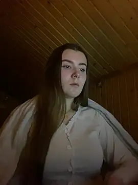 Snapshot of mewKate chatting on February 2025 06:35:02 PM mewKate online show from February 2025 06:35:02 PM