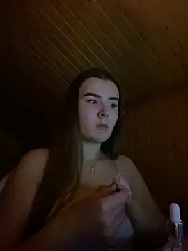 Snapshot of mewKate chatting on February 2025 07:05:02 PM mewKate online show from February 2025 07:05:02 PM