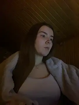 Snapshot of mewKate chatting on March 2025 07:26:02 PM mewKate online show from March 2025 07:26:02 PM