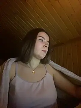 Snapshot of mewKate chatting on March 2025 05:13:02 PM mewKate online show from March 2025 05:13:02 PM