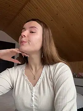 Snapshot of mewKate chatting on March 2025 12:56:02 PM mewKate online show from March 2025 12:56:02 PM