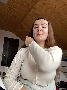 Snapshot of mewKate chatting on March 2025 01:17:01 PM mewKate online show from March 2025 01:17:01 PM