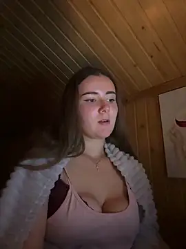 Snapshot of mewKate chatting on September 2025 06:35:02 PM mewKate online show from September 2025 06:35:02 PM