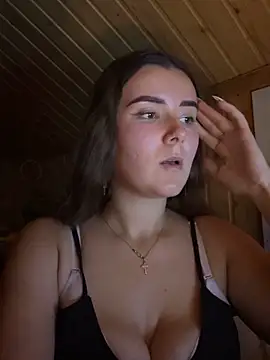 Snapshot of mewKate chatting on October 2025 04:48:02 PM mewKate online show from October 2025 04:48:02 PM