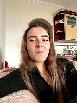 Snapshot of mewKate chatting on October 2025 01:10:01 PM mewKate online show from October 2025 01:10:01 PM