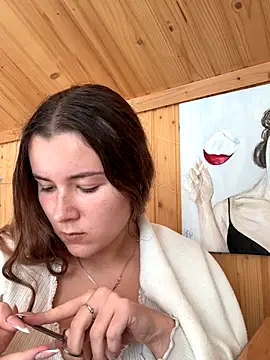 Snapshot of mewKate chatting on October 2025 12:38:01 PM mewKate online show from October 2025 12:38:01 PM