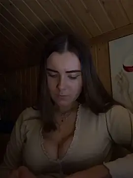 Snapshot of mewKate chatting on November 2025 06:08:01 PM mewKate online show from November 2025 06:08:01 PM