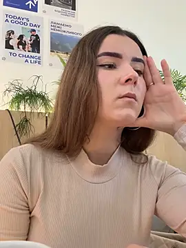 Snapshot of mewKate chatting on November 2025 01:11:01 PM mewKate online show from November 2025 01:11:01 PM