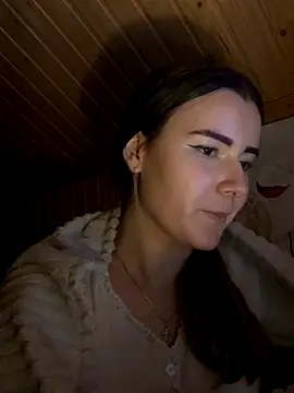 Snapshot of mewKate chatting on November 2025 10:12:01 PM mewKate online show from November 2025 10:12:01 PM