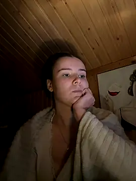 Snapshot of mewKate chatting on November 2025 03:26:02 PM mewKate online show from November 2025 03:26:02 PM