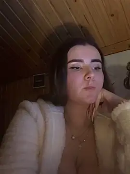 mewKate online show from February 2026 05:55:02 PM