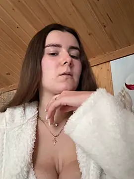 mewKate online show from February 2026 02:57:01 PM