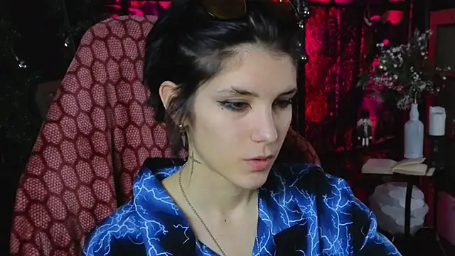 Snapshot of Hyeon_Jin chatting on January 2025 08:39:01 PM Hyeon Jin online show from January 2025 08:39:01 PM