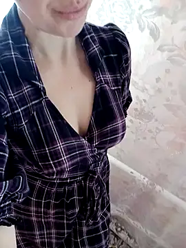 Calibers2932 online show from February 2025 11:21:02 AM