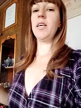 Calibers2932 online show from October 2025 06:44:01 AM