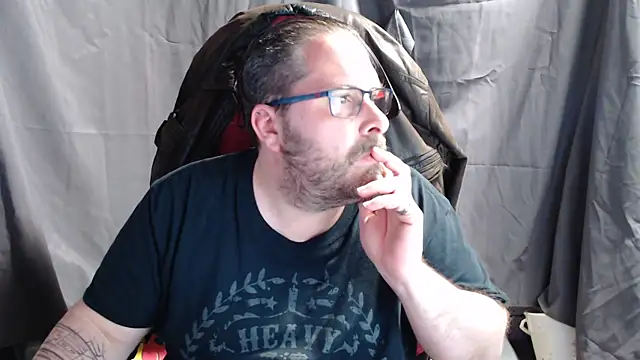 Snapshot of Streamlove77 chatting on January 2025 03:28:02 PM Streamlove77 online show from January 2025 03:28:02 PM