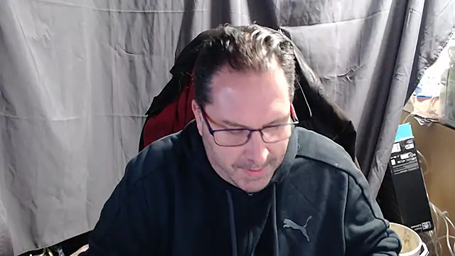 Snapshot of Streamlove77 chatting on February 2025 04:36:01 PM Streamlove77 online show from February 2025 04:36:01 PM
