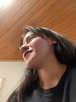 Camila pinkk online show from February 2025 05:13:02 PM