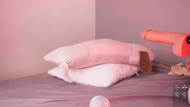 Snapshot of larastanford1 chatting on February 2026 02:27:01 AM larastanford1 online show from February 2026 02:27:01 AM