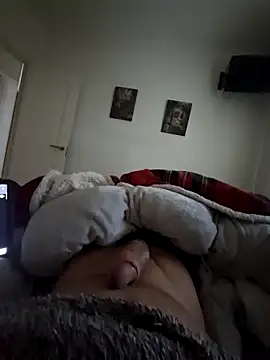 Gaditannus40 online show from February 2025 08:43:02 AM