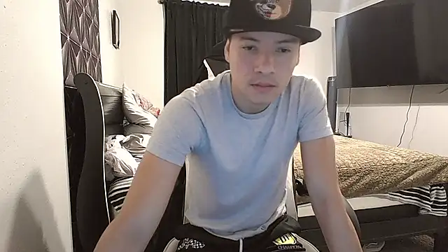 azzel19 online show from January 2026 01:09:02 AM