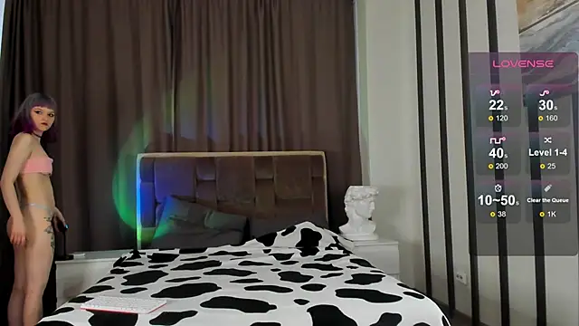 Snapshot of blue_nymph1 chatting on February 2025 09:33:01 AM blue nymph1 online show from February 2025 09:33:01 AM