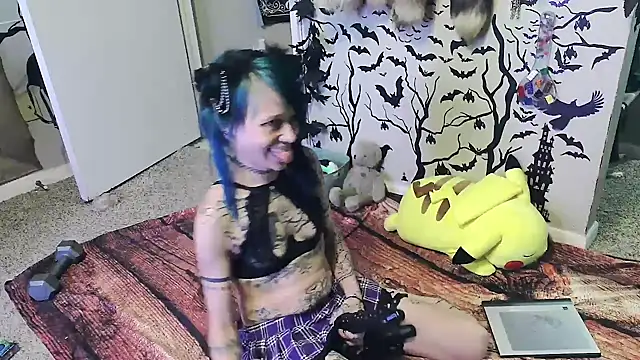 Snapshot of trashbrat chatting on November 2025 02:01:02 AM trashbrat online show from November 2025 02:01:02 AM