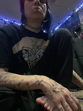 trashbrat online show from May 2026 06:00:02 AM