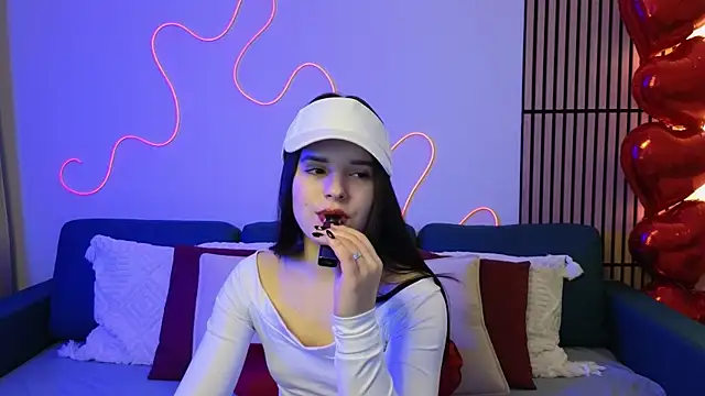 Harleen Moore online show from February 2025 11:06:02 AM