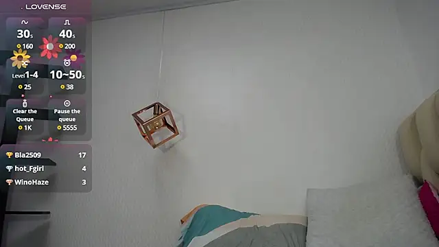 FLEURGRECO online show from February 2025 10:15:01 PM