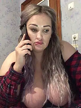 VikiiStoun online show from November 2025 03:24:01 PM