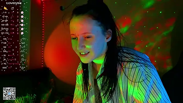 mon lola online show from March 2025 05:50:01 PM