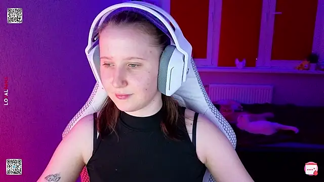 mon lola online show from March 2026 05:30:01 PM