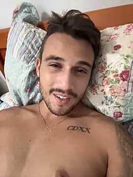 carvalhofelipe online show from February 2025 01:41:02 AM