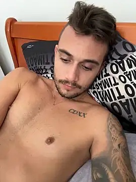 carvalhofelipe online show from February 2025 01:07:01 PM