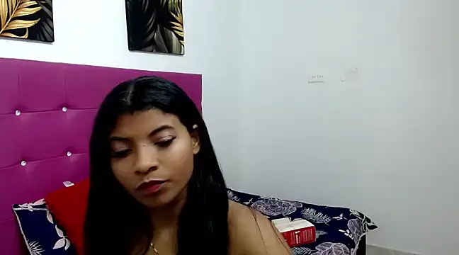 Snapshot of mia_grey01 chatting on February 2025 11:53:01 AM mia grey01 online show from February 2025 11:53:01 AM